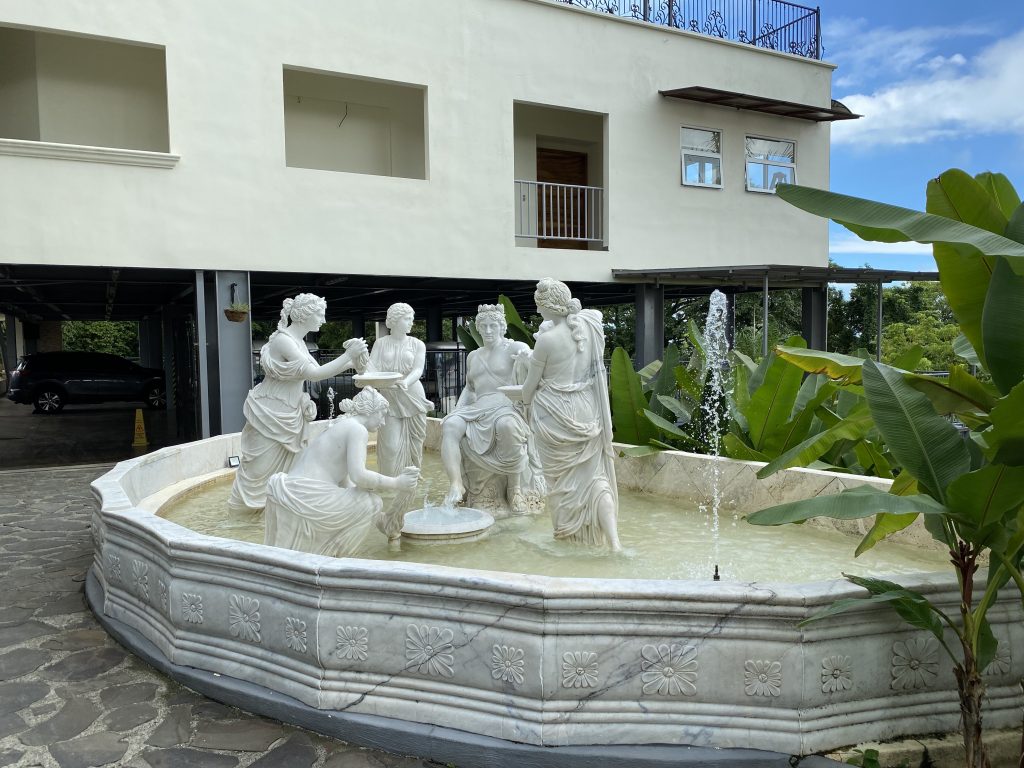 Hotel Parador Quepos Costa Rica